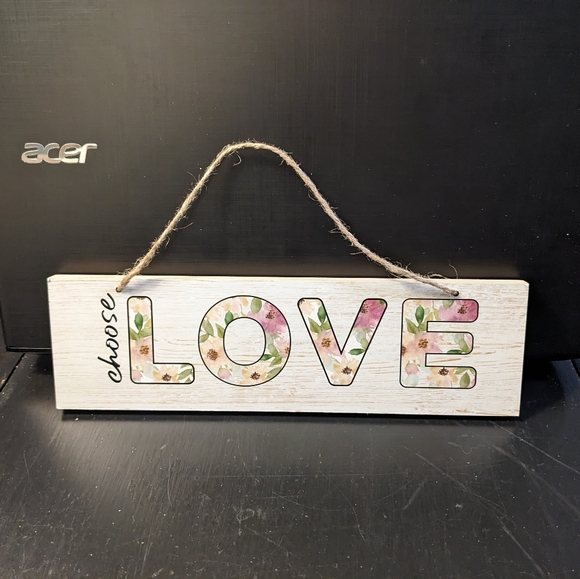 HP NWT Hawthorne Home “Choose Love” Wood Hanging Wall Decor - Picture 5 of 16